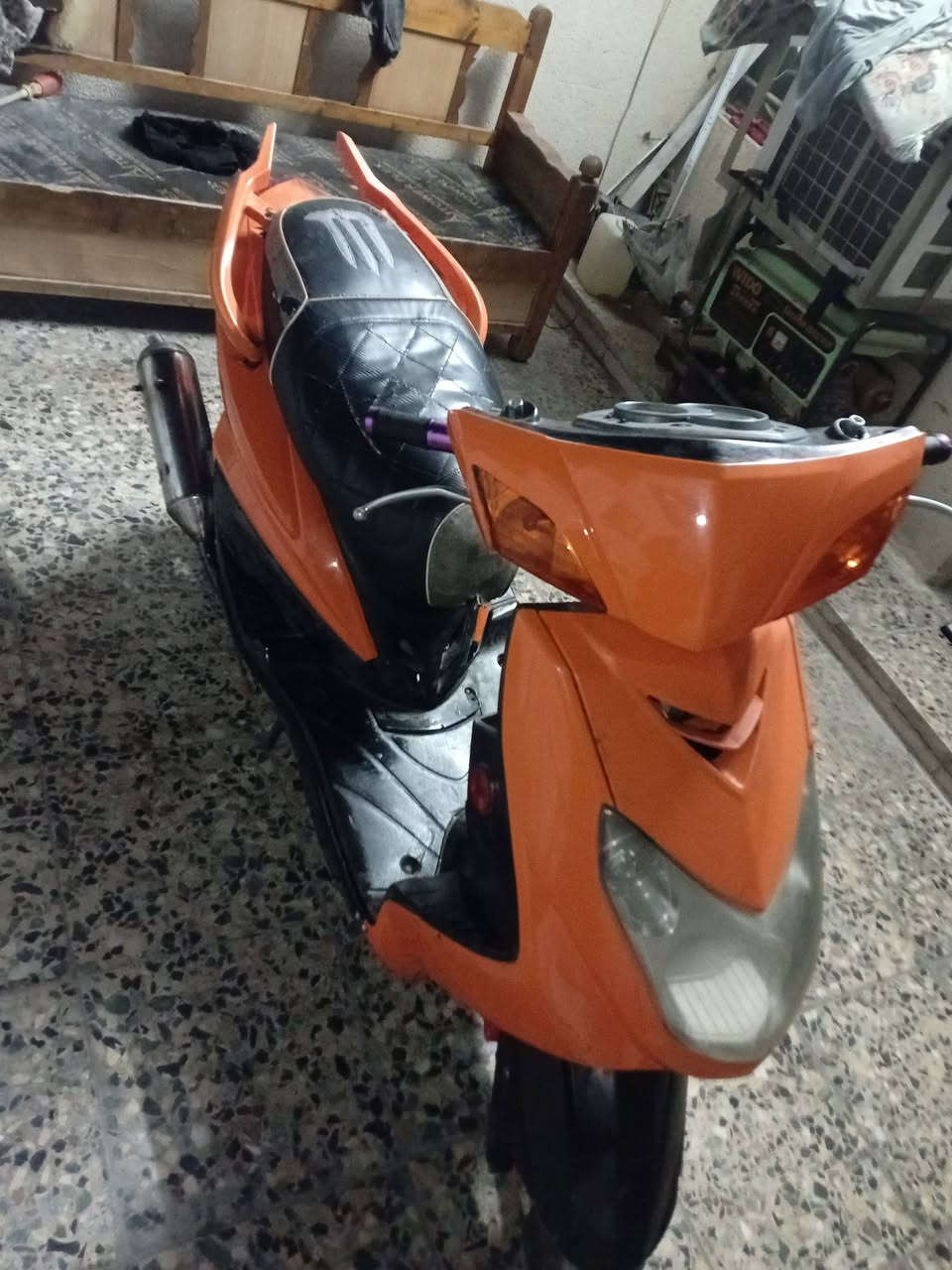 السلام عليكم 
سكنس فحل بوشه 58 مابيها اي نقص كهربائيات كلها شغاله دشبول طافي فقط
صالنصه رياضي 
هاوزن رياضي 
سبايدر قطعتين 
كلجات رياضي
 مكاني زعفرانيه
***********
