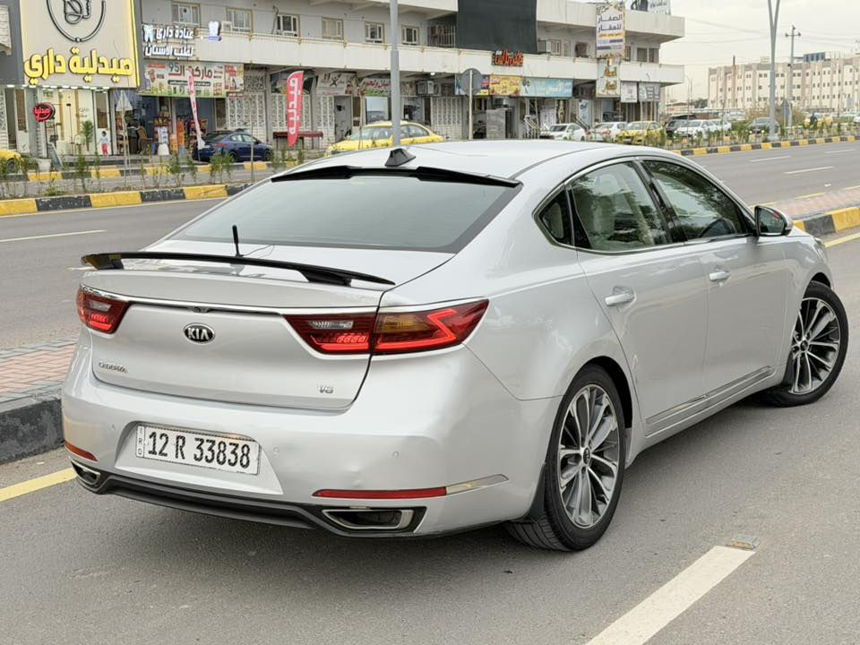 گيا كاتينزا 2017  (خليجي استلام شركة صفرر)
للبيع او مراوس شعندك نزل 

كيا كاتينزا 2017 (6 سلندر 3.3) لون سلفر

ماشيه 100 الف 

فول مواصفات عدا البصمة والفتحة 

تبريد قطعتين 

شاشه اعطال 

شفتات ستيرن 

3 انضمه قياده

مري شفط 

شاشه كاربلي 

كشنات كهرب 

كشنات مخمل 

محرك  6 سلندر دوش 

كير at المرغوب 

حساسات خلفيه

تحكم ستيرن كاملل

لايتات زينون 

حاجب لد زنون اصلي

دبل جكمجه 

وبعد بيها هواي مواصفات معروفه

رقم نينوى دولي بأسمي هزة جديدة سنوية جديدة لل31 شرط الوكاله والتحويل 

محرك وكير وطخم وتبريد كلوو شرط سياره مابيها نقص برغي وجاهزه من كلشي 

ضررها جاملغ امامي يمين وشويه من البوند بدون دواخل شرط بدون ايرباك 

السعر 144 وبيها مجال 

مكاني موصل الايسر 

للاستفسار 

***********

***********
