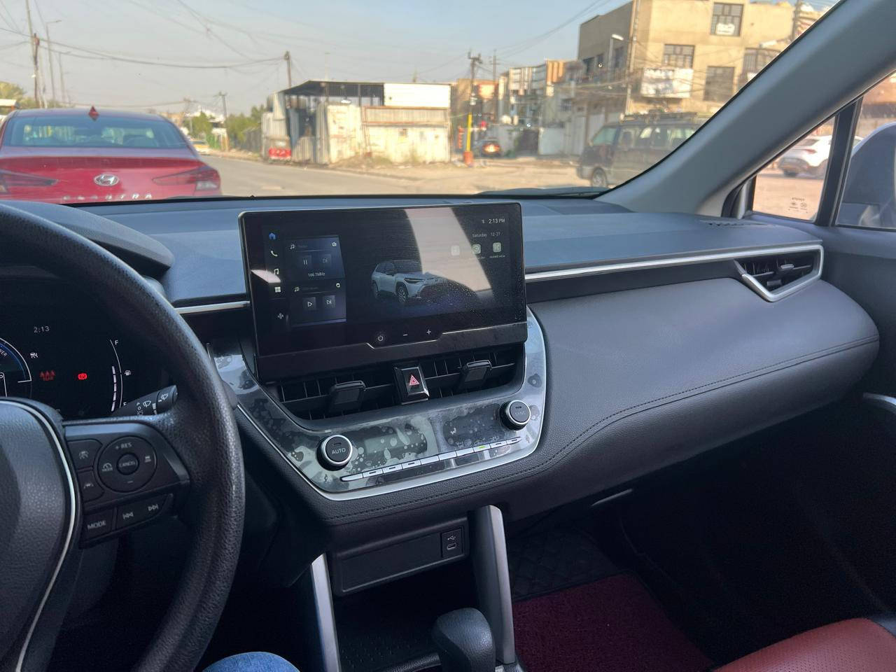 السلام عليكم 
فروت لاندر 2024
فول مواصفات HEV 
فتحة بصمة شاشة كاميرا
ماشية 8 الاف قابل للزيادة
وباقي المواصفات المعرفة
بدون حادث استلام زيرو على ايدي
السعر 25 مليون ونص 
بغداد حي اور
***********
