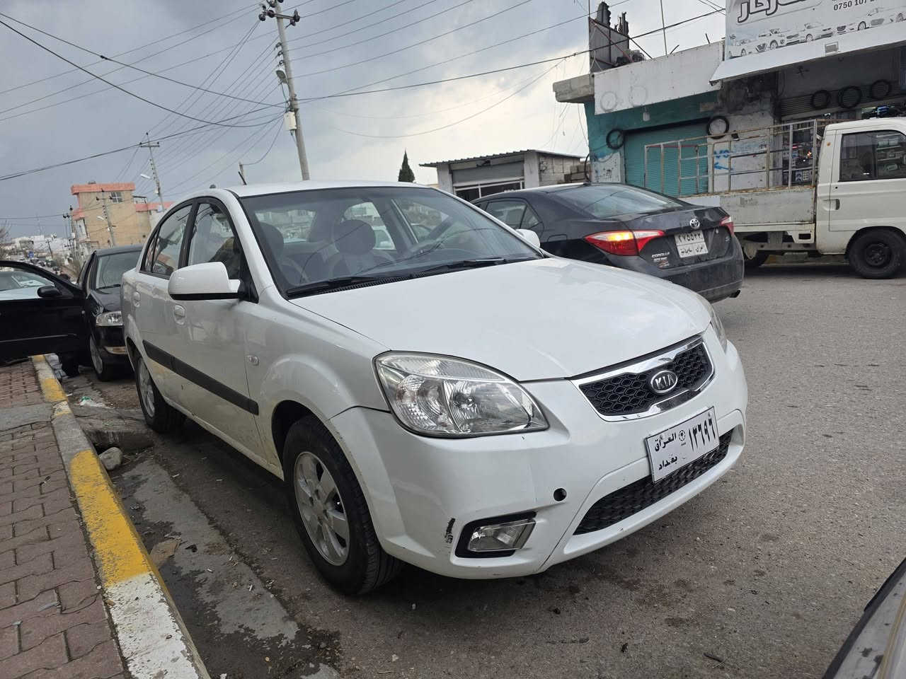 کیا ڕیۆ 2009 
بڕاوەی دووبەی
کوشن جڵدو هیتەر
بەس شوێن موسو بڕاوەی بۆیاخە
140 هەزاڕ ڕۆشتوە
پێشی کراوە بە 2011
پێشو دوا کەپس
گێڕو مەکینە بەشەرت
چرکەی تیا نیە تەقەو ڕەقە
چوار تایەی نوێ
کامل مەسروف

سیعر// 44 گەڵاو کەمێک مەجال

شوێن//هەڵەبجەی شەهید
***********
***********
