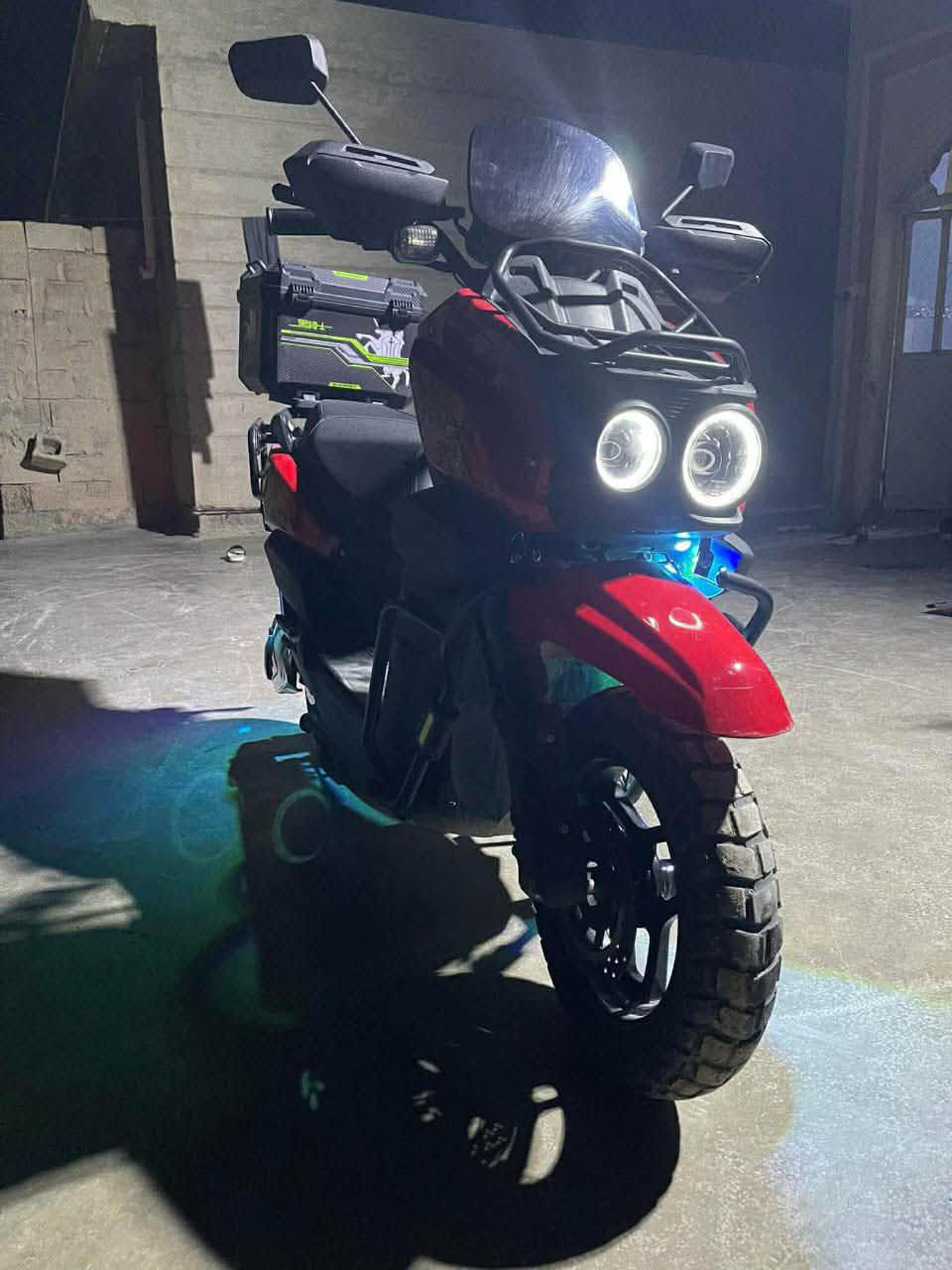 سلام عليكم مكلف بلنشر موطور شحن استخدام شهر موديل 26 بطاريات جدد السعر (900) وبي مجال مكان فلوجه رقم صاحبه‏‪***********‬‏
