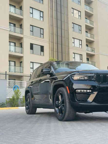 سلام عليكم جيب ٢٠٢٣ ماشية ٣٣ بلاك توب فول عدا بانوراما ٥ راكب مكينه ٦ سلندر منفيس باسمي بدون رقم صبغ صفحة السايق جاملغ الامامي مبدل ومصبوغ وبيبان وجاملغ خلفي نفسهن مصبوغات ايرباك طاك صور حادث ناشرها مكانه بغداد حي الجهاد السعر ٢٧٥$ وبي مجال قبل لتراسلني اقره تفاصيل لتدخلي وتكلي دزلي تفاصيل ***********
