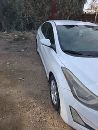 النترا موديل 15حادث قبق جنطه بدون دواخل مراوس حسب القناعه مكان بغداد/ا...