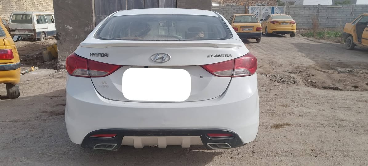 سلام عليكم إلنترا موديل 13 خليجي قادسيه مكفوله ماعدا جاملغ ال سايق بيه صبغ قليل تبريد تدفىه شغال مكينه 1600 جديده حداديه مكفوله تخم تايرات جدد دوشمه جديده سنويه مجدده ل 27ستوها بسمي السياره اداورلك ثاني يوم كامرا مكفوله بمعنى الكلمه حلوه السياره سياره مال جناي يشهد الله السعر 112وبيه مجال تعال كلب وبيك خير وادلل الديوانيه السدير موبايل ***********
