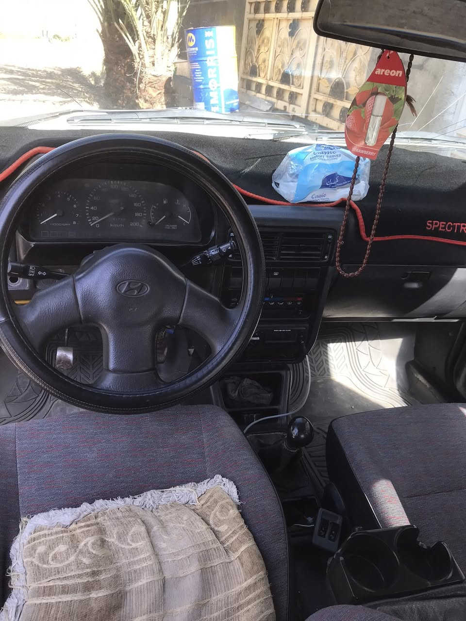 السلام عليكم للبيع سيارة اكسلة موديل ٩٣ تخم تاير محرك جديد شواصي جدد كهربائية كلهة كامل سنويه ٢٨  للستفسار *********** بسمي تحويل ثاني يوم
