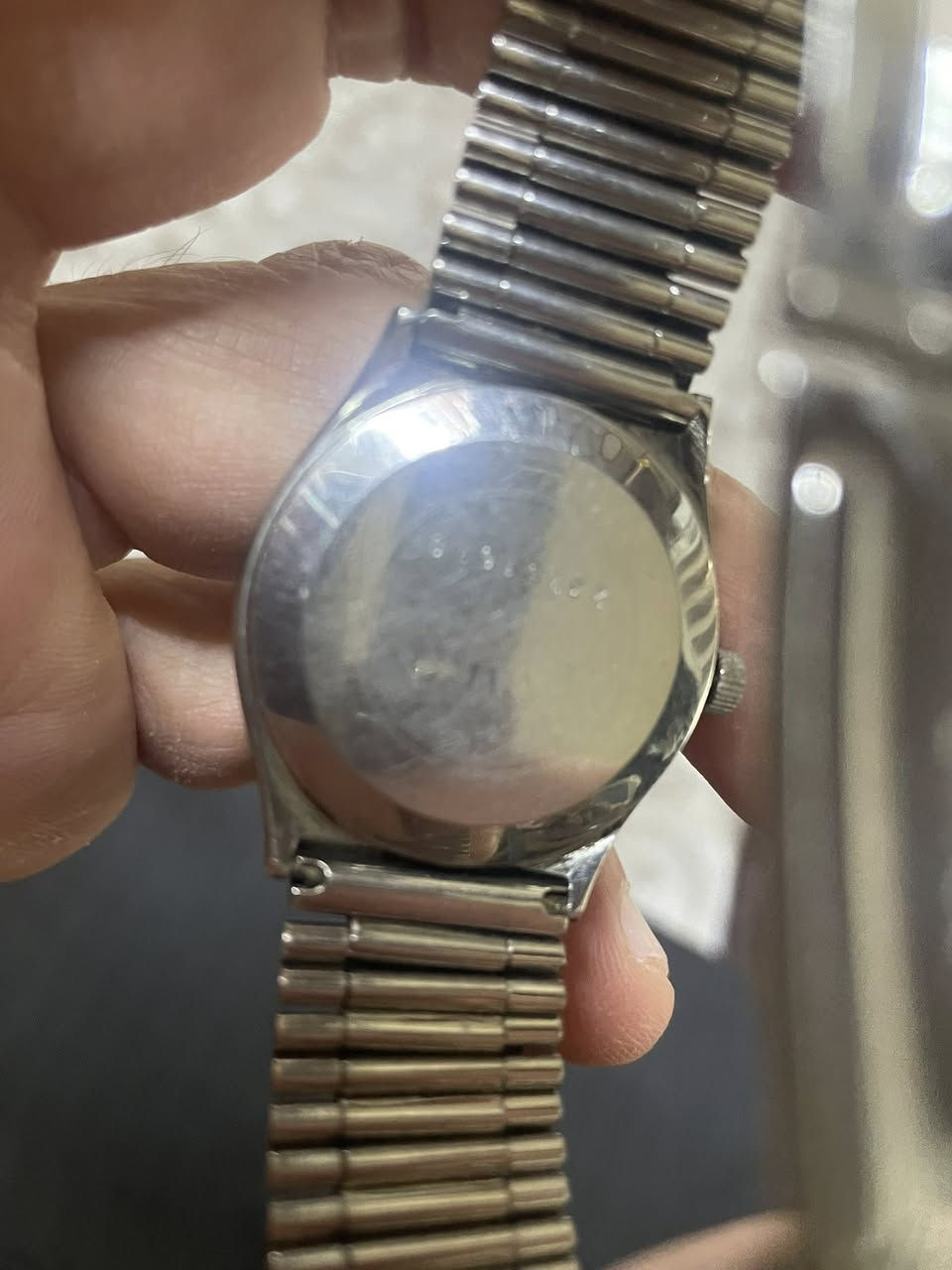 ساعة رادو companion سويسرية أصليه أوتماتيك القطر 34 -36 ملم نافذه التاريخ اليومي والشهري نسبة النظافه ‎%‎95 وقت جداً مضبوط السعر 135 ألف للمهتم خاص *********** المكان كركوك يوجد توصيل
