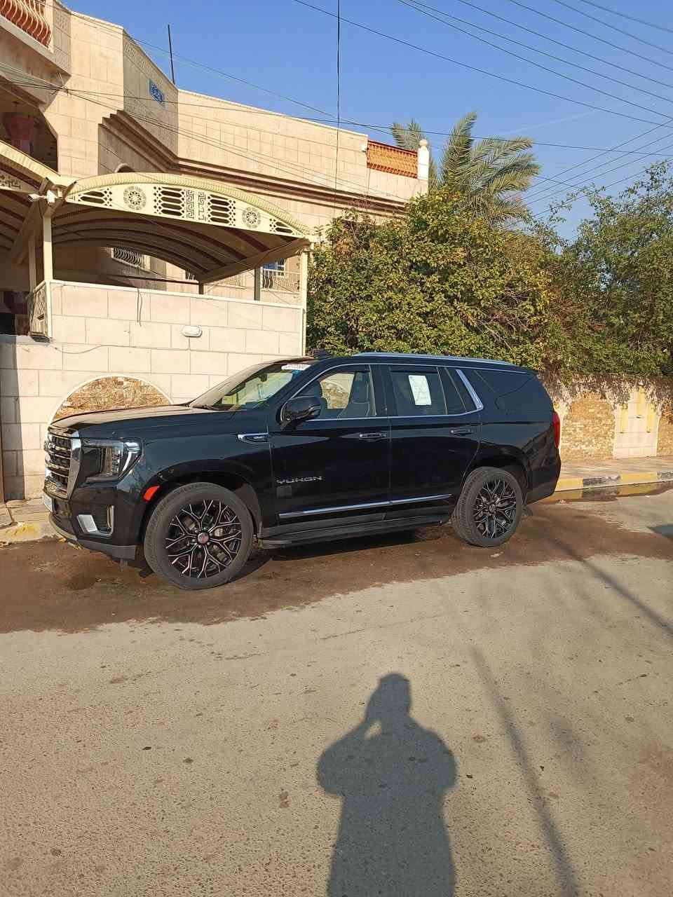 سلام عليكم جي ام سي يوكن للبيع 2023 وارد امريكي مرقم بغداد اب سمي فول مواصفات كشنات منفصل خمس كاميرات رادرات كشن كهرباء كشن تدفئه تبريد اعله فئه بل جمسي حادثه دعاميه اماميه السعر 560 للتفاصيل الاتصال على الرقم ‏‪***********‬‏
