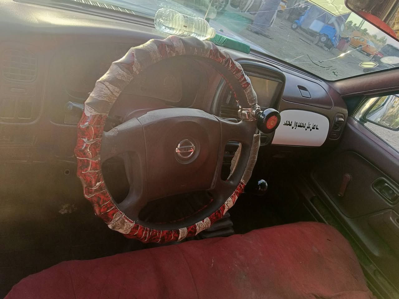 نيسان 2009 بيها باب السايق مبدل 
مكان الناصريه قضاء الدوايه السعر 95 وبيها مجال 
‏‪0786 286 4617‬‏
