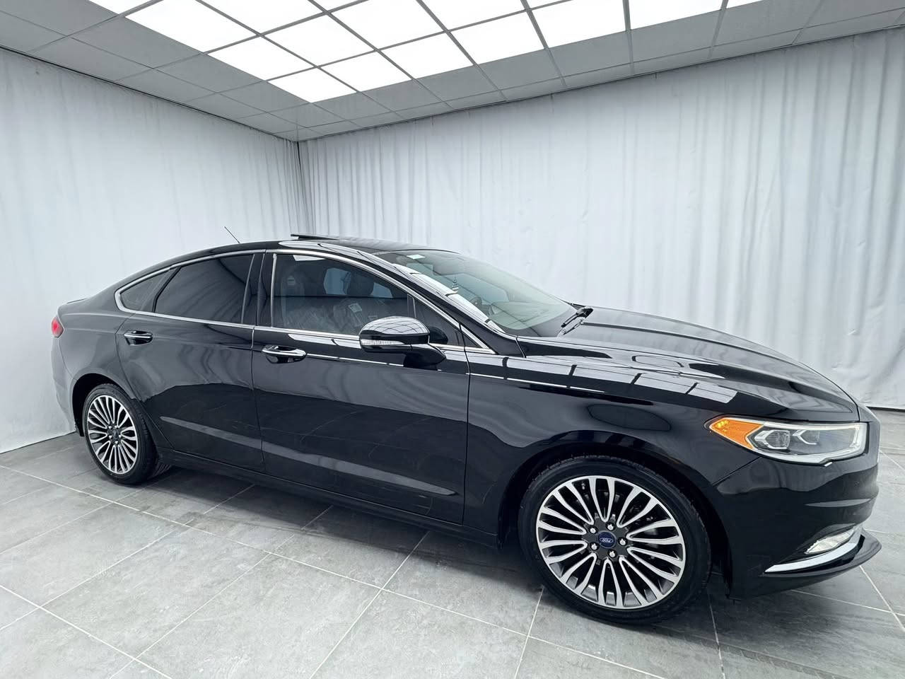 ...﷽ ...
فۆرد فیوژن ٢٠١٨ ئەمریکی SEL قەپات مواسەفات مەکینە 2.0 تۆربۆ  مەکینە مەرخوب مواسەفات ناو زەرد ،کوشن جلد ،سڵاید،٣ شاشە،شاشە گەورە، تەحدید سورعەوسوکان ڤۆلێۆم ، پێشوو دوا لیدو زینۆن، گێڕ ڤۆلیۆمو بریک هەوا، کوشن هیتەرو کارەباو کوشن میمۆری، سەیارەکە بە کلین داخڵ بوەو هیچ حادیسی نیە یەک جەمەلەخ پەمپی ئەمریکا دەرجوە بی دەعمو لیدان بی ئیرباگ  گێڕو مەکینە بەشەرت هیج کیشەی تیدا نیە سەنەوی تازەیە بەناو خۆمانەوەیە تەحویلو خرامە بەشەرت
***********
146$ مەجال
