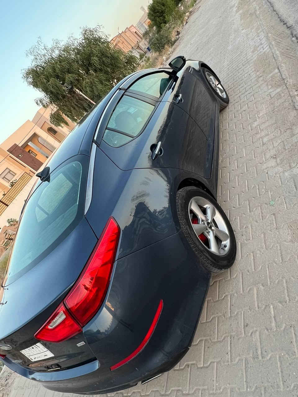 سلام عليكم كيا اوبتما امريكي للبيع او مراوس حسب القناعة  موديل 2015 حادثها ضرر صفحة سائق بدون تبديل فقط صبغ ليبل واحد شرط الفحص مكفولة من گلبة وتچوه محرك كير مكفولات شرط بدون دونز مبرمجه وشرط شلعه وبطناش سياره جاهزة رقم نجف تحويل ثاني يوم سعره 95 الشراي يتصل ***********
