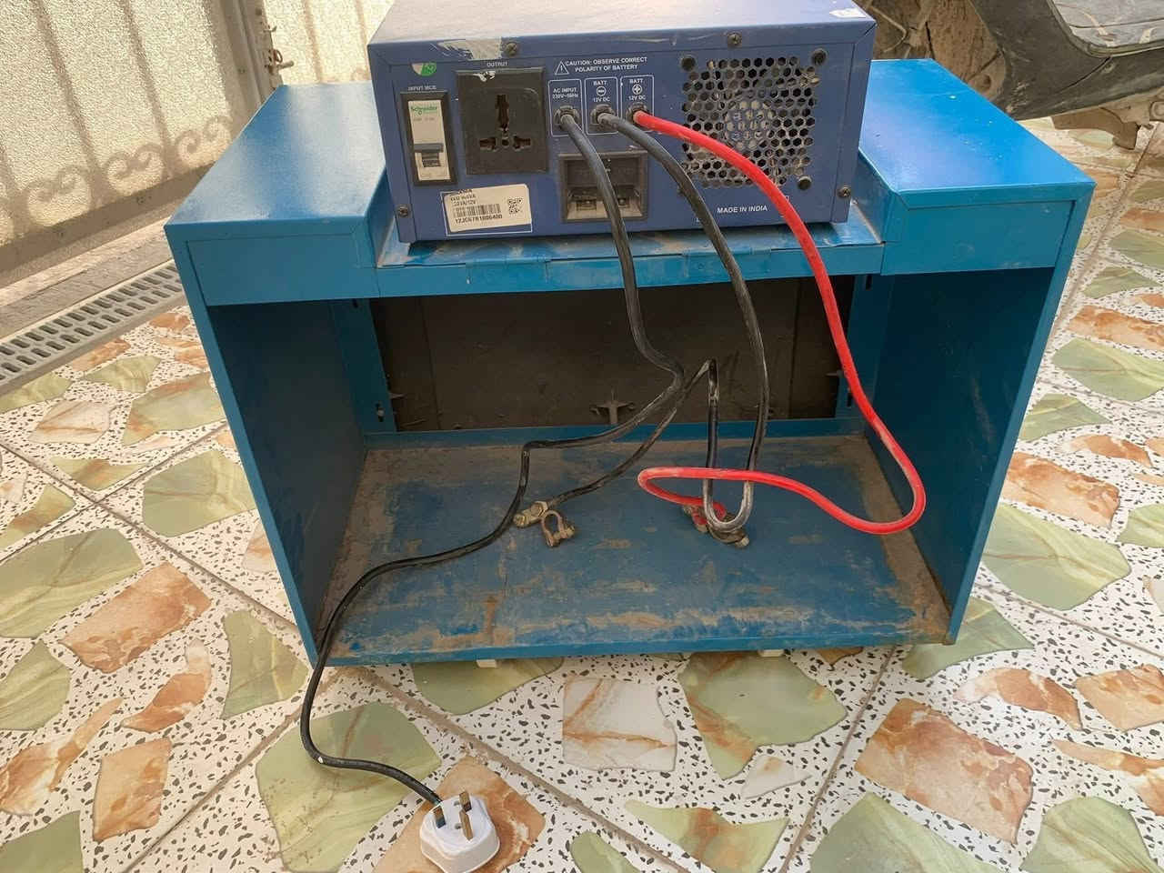 تحية طيبة للجميع
متوفر عاكسة مستخدمة للبيع 

نوع MAXMA  900 

السعر 85 الف بدون بطارية 

عنواني بابل حله الجمعية 

***********
