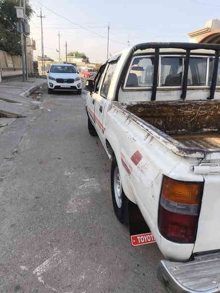 سلام عليكم بيكم 89 للبيع بلاديه بدون صبغ بس تكحيلات بسيطه تخم تايرات السياره حلوه جاهزه كير محرك شاصي كفاله عامه رقم كركوك بسمي السنويه 16 ساقطه السعر 45 الاستفسار ديالى جلولاء رقم الموبايل ***********
