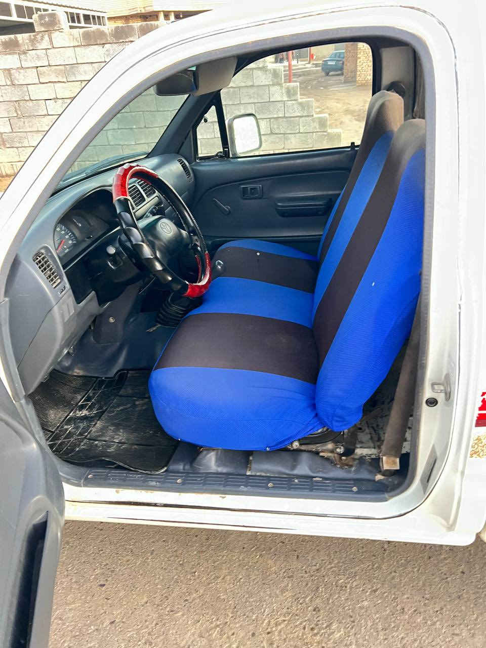 سلام عليكم بيكم موديل 2001 مكفوله كفاله عامه السعر خاص رقم الهاتف***********
