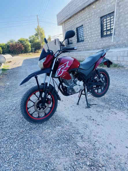 السلام عليكم للبيع كايدن مديل 2017 محرك 200 مامفتوح كهربايات فول تايرات جدد السعر 850وبيه مجال *********** مكان الاسحاقي
