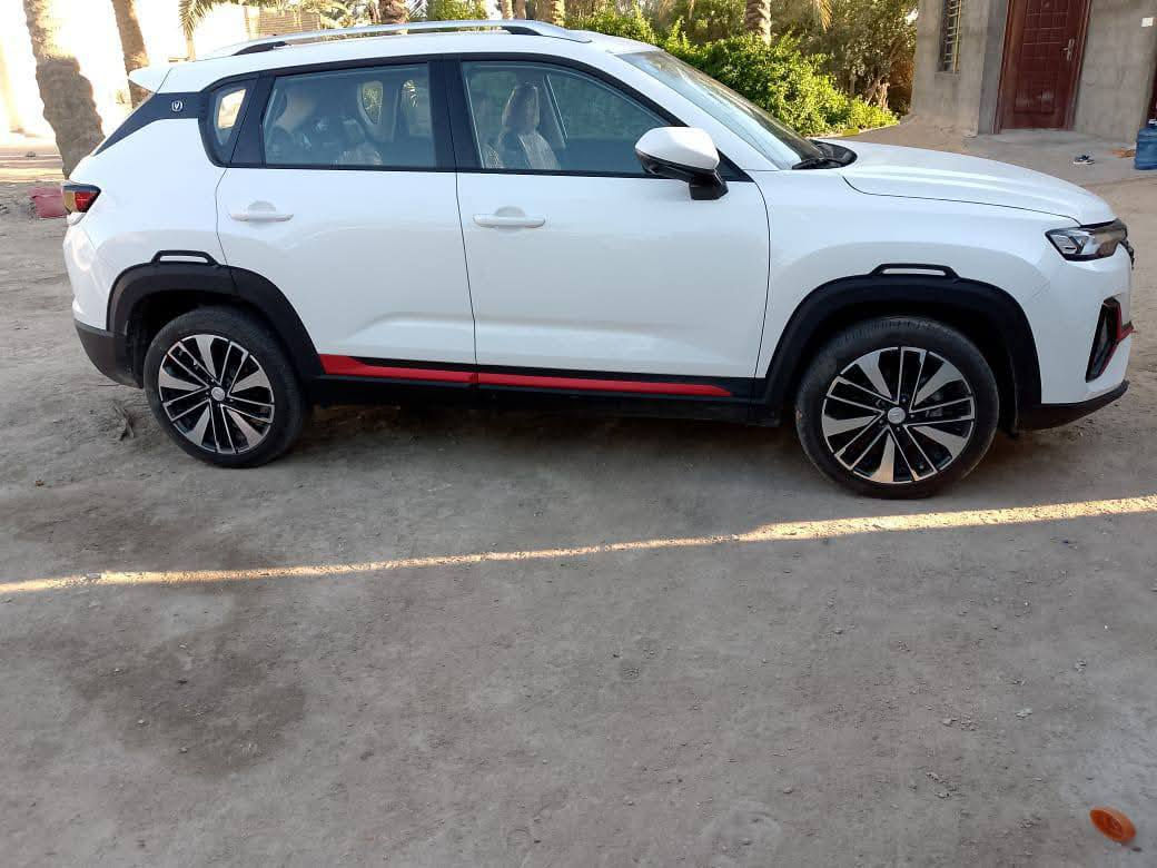 للبيع شانجان cs35 plus
ضمان شركة البخيت ضمان عشر سنوات موديل2024 

السياره ماشية (55الف) كيلو متر فقط 

 بحاله الزيرو السياره ستلام  مصرف ستقطاع ماستر كارد مباشر  

المواصفات 

🛑 وضعية قيادة رياضية وقتصادي

🛑 مقابض الابواب / كروم

🛑 مثبت سرعة ( كروز كونترول)

مكابح ABS

🛑 نظام الكتروني لتوزيع القوى بالتساوي على العجلات الاربعة عند التوقف EBD

🛑 نظام للمساعدة اثناء النزول على منحدر HDS

🛑 قفل السيارة يفتح اوتوماتيكيا عند الاصطدام 

🛑 حساسات خلفية عدد 3 وحساسات اماميه معا رادار 

🛑 نظام لتتبع ضعط الهواء في الاطارات

🛑 تشغيل عن بعد

🛑 قفل مركزي + مفتاح ذكي + تحكم بالمقود

🛑 فتحات خلفية للتبريد

🛑 شاشة العدادات LCD 7 inch

🛑 مرايا جانبيه قلابه وتعدل كهربائيآ ومدفئة

🛑 بانوراما مع تحكم عن بعد

🛑 كاميرا خلفية 360 درجة

🛑 تحذير وتوقف تلقائي عند وجود سيارة 

🛑 سماعات ومكبرات صوت عدد ٦

🛑 اضواء اماميه واضواء خلفيه LED 

🛑 كشنات جلد طبيعي

وهناك مواصفات اخرى. رقم السياره بغداد خصوصي. السعر 145وبيها مجال العنوان كربلاء ***********
