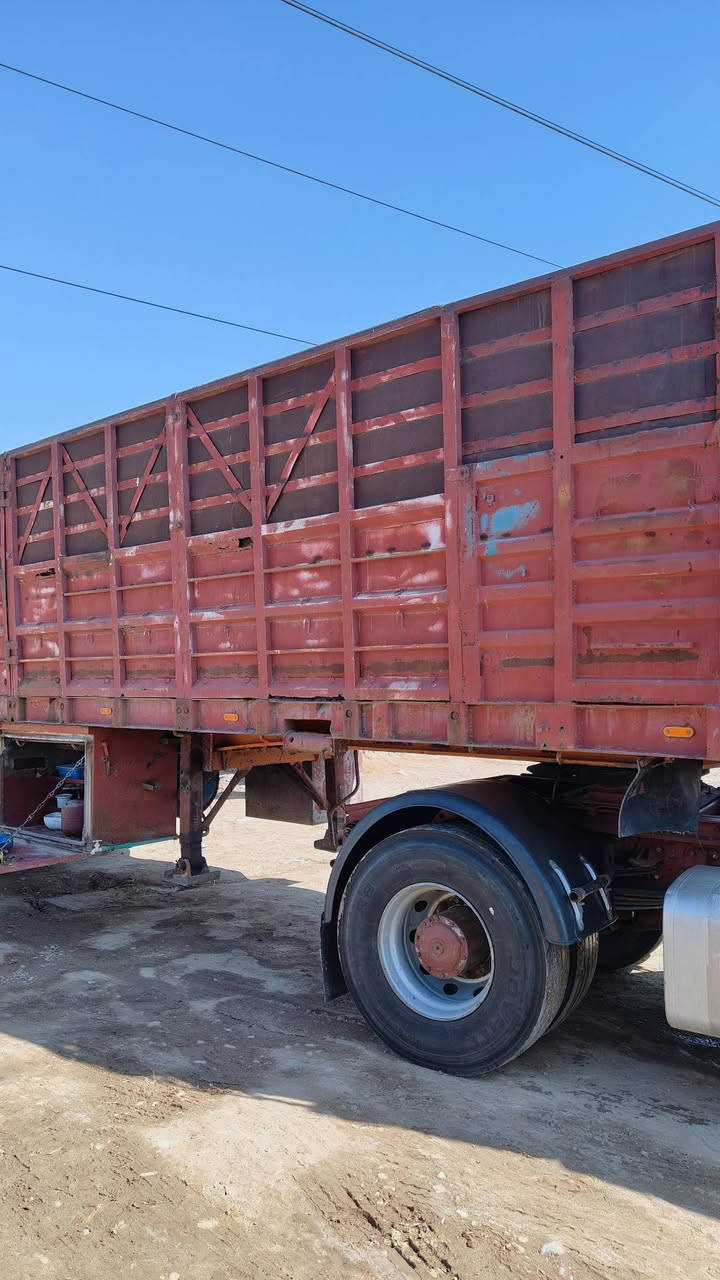 ياالله للبيع عربانه بلوم انا مكلف بالنشر باقي التفاصيل اتصل على الرقم *********** /***********
