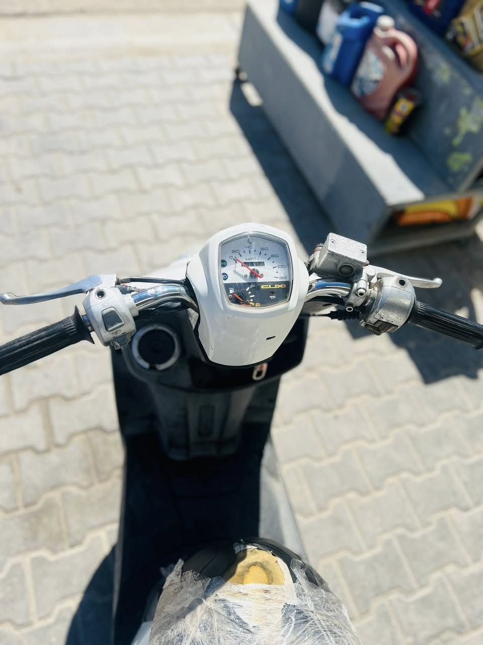 سلام عليكم ماكس بوليسي رمبه
دراجه كله بلاد من طول لطول وكلشي شغال انا بيدي منزله من رمبه من دير

كهربئيات كلشي شغال و على وضعيه لبلاد ما ملعوب بيه اشاير هورن + مكينه بلاد 49 ما ملعوب بيه بكد شعره + كفرات بلاد ختم واحد ويه المكينه + بريك امامي وخلفي شغال + سلف بلادي + قفل اكسل شغال + كابريته بلاديه

تايرات جدد دراجه جاهزه دراجه شلعه ومعدل كلش حلوه وناعمه نكره سلف دراجه كله ع وضعيه لبلاد وكلشي شغال بيه

مكان خمسميل

رقم *********** وتساب

رقم ‭***********‬ اتصال

سعر 925
