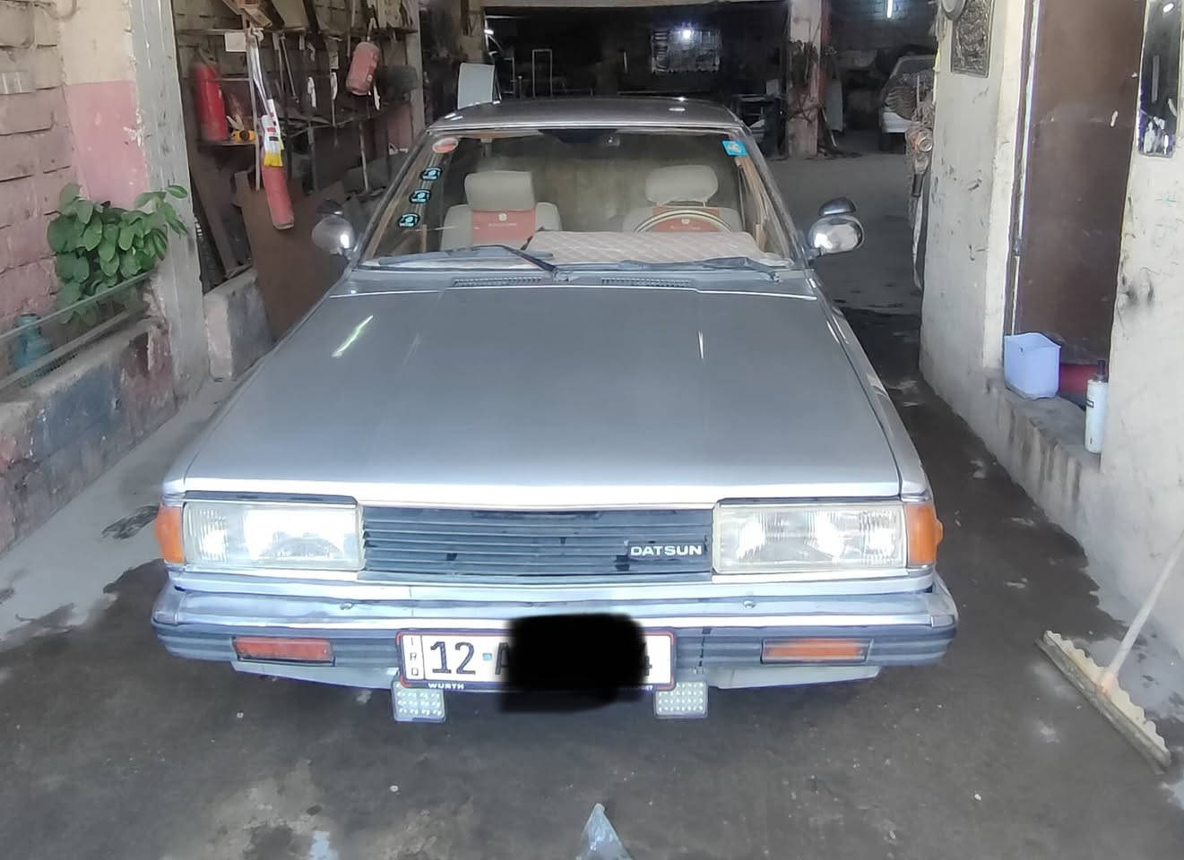 السلام عليكم 
سيارة داستون1980 مواصفات شركه تبريد شغال سنوية شرط2035ورقم انكليزي سعر 30$بيه ماجال سيارة كلوعل شركة 
للاستفسار ***********
***********
