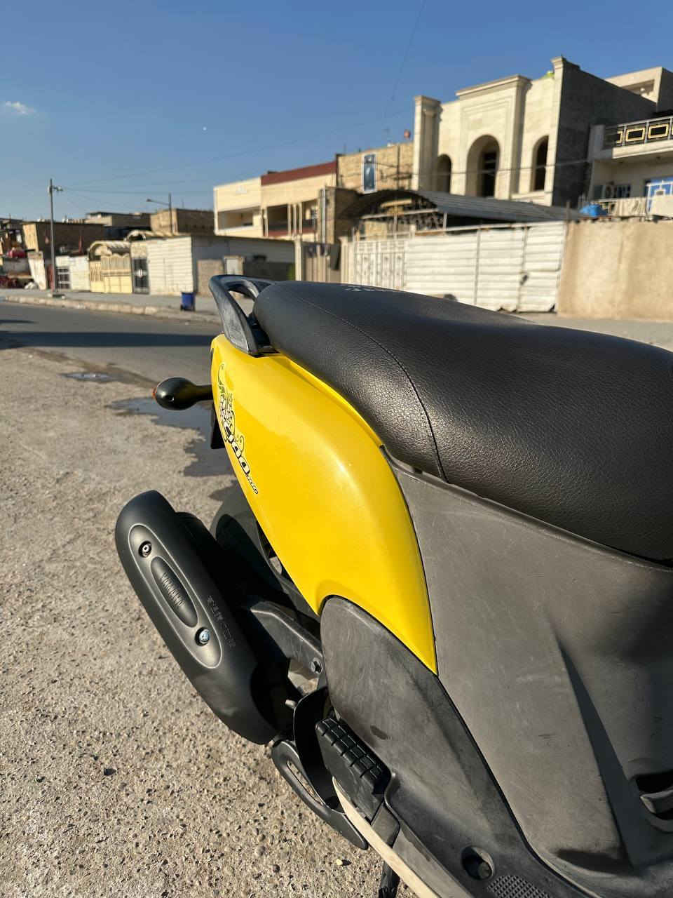 السلام عليكم 
دراجه فله ١٢٠ مال رمبه مكفولة كفاله عامه من كلشي مكينه وكفر وكهربائات كله ختم واحد كهربائيات كيجات كله شغاله دراجه ناعمه وبرغي ما مفتوح بيه 
عارضه ب1 و50 وبيه مجال قليل مكاني مدينه الصدر 
***********
