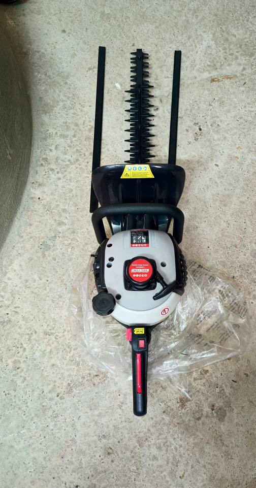 للبیع مشار🪚 تقلیم نینیا بانزین صيني وارد اوروپی
جديد مامستخدم بعد ✅شرط معا كابريتر او ملحقاته
سعره110💵الفمكان كركوك رقم***********
*********** كركوك, العراق
