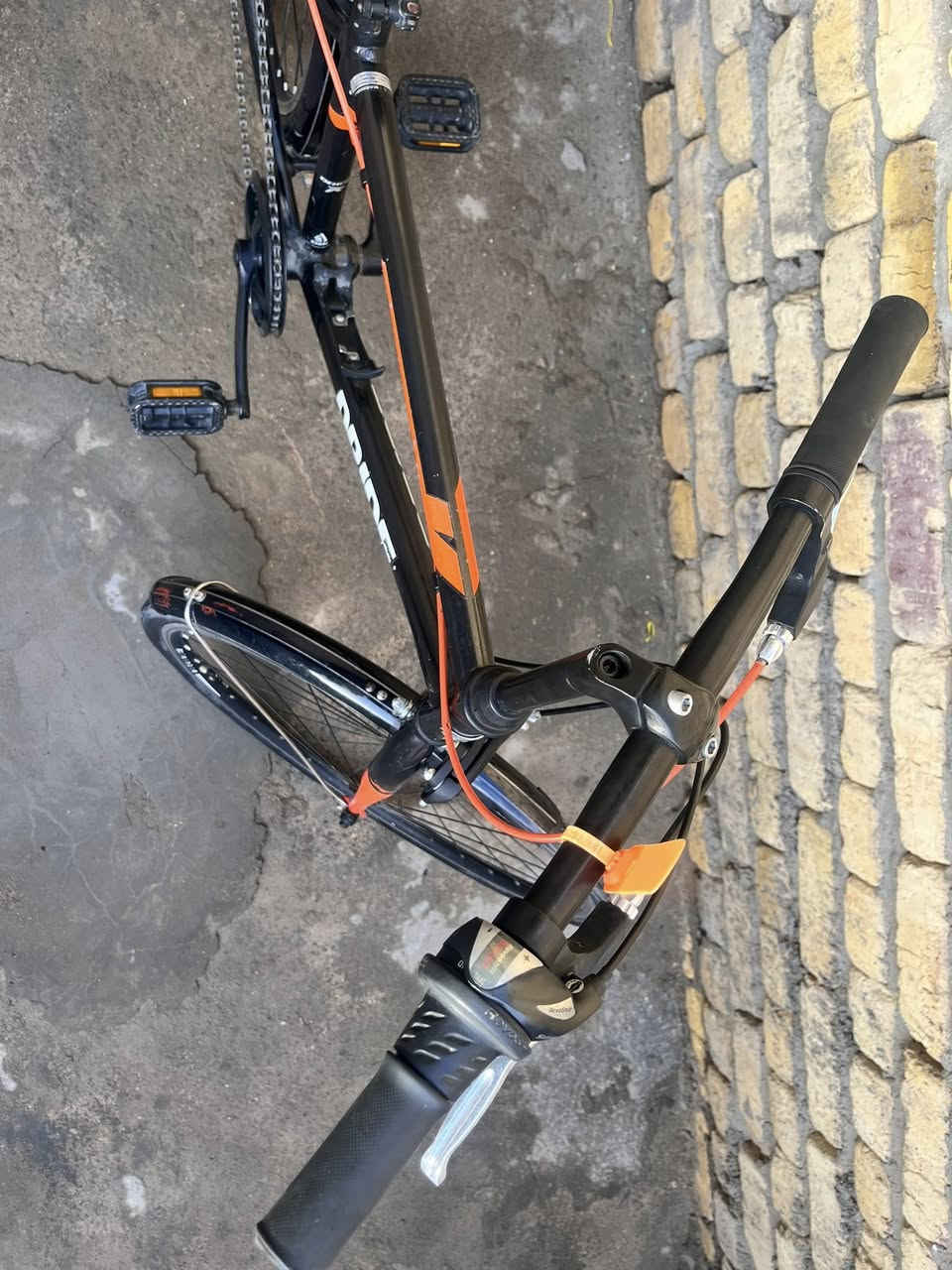 للبيع بايسكل جديد   مكاني القاسم سعر 90 وبيه مجال قليل


**إذا كنت صاحب هذا الإعلان وتريد حذفه لأي سبب، رجاءا أرسل رسالة إلى الدعم الفني**