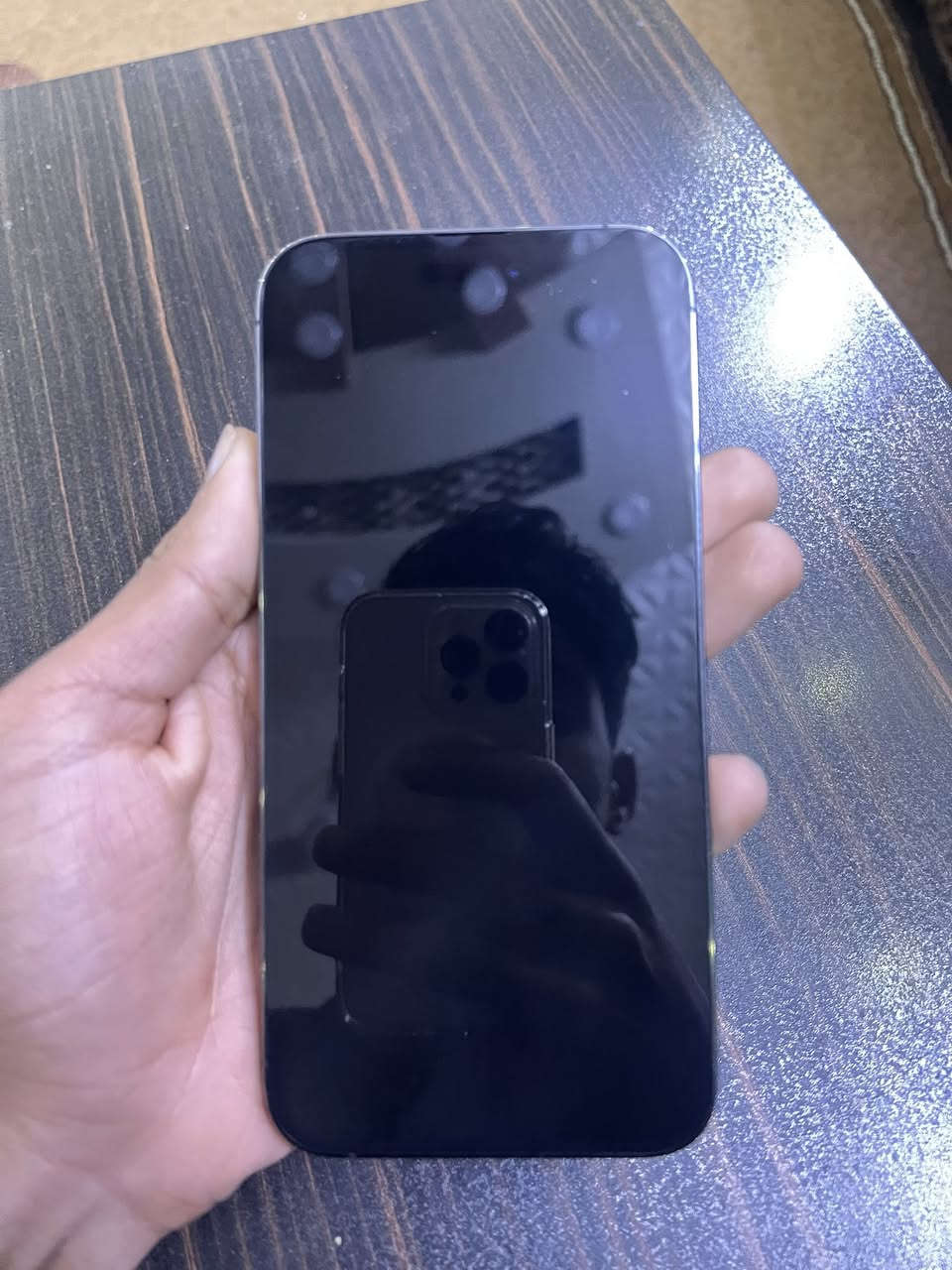 سلام عليكم 14 برو ماكس ذاكره 256 بطاريه 89 شرق اوسط ماستر جهاز نضيف كلش ومال جناي سعره 875 وبي مجال بسيط مكاني بابل الحمزه الغربي للاتصال ‭0771 830 2257‬
