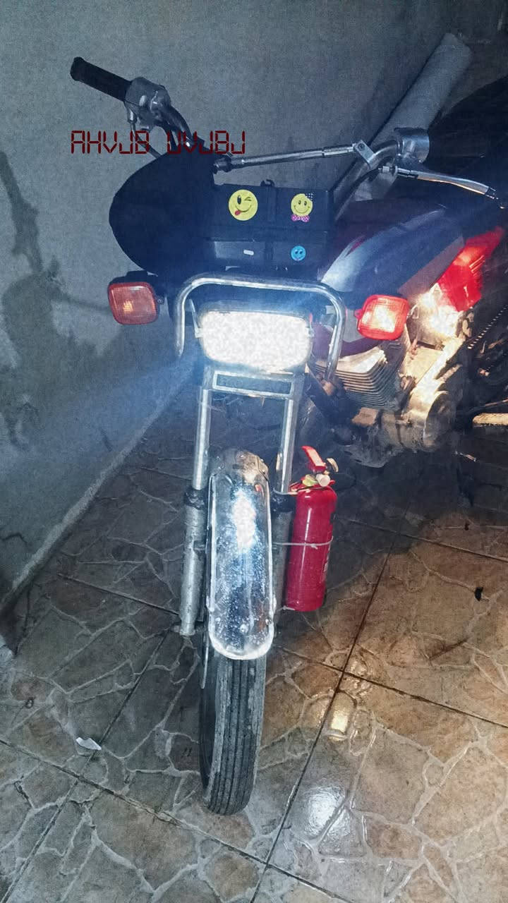 ماطور للبيع اي عيب ما ابيه محرك نظيف لا صرف ولا بخار الماطور جديد شراي خاص مكان كركوك مو شراي لا يراسلني


**إذا كنت صاحب هذا الإعلان وتريد حذفه لأي سبب، رجاءا أرسل رسالة إلى الدعم الفني**