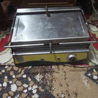 إلكترونيات أخرى • تفاصيل قليلة • اتصال