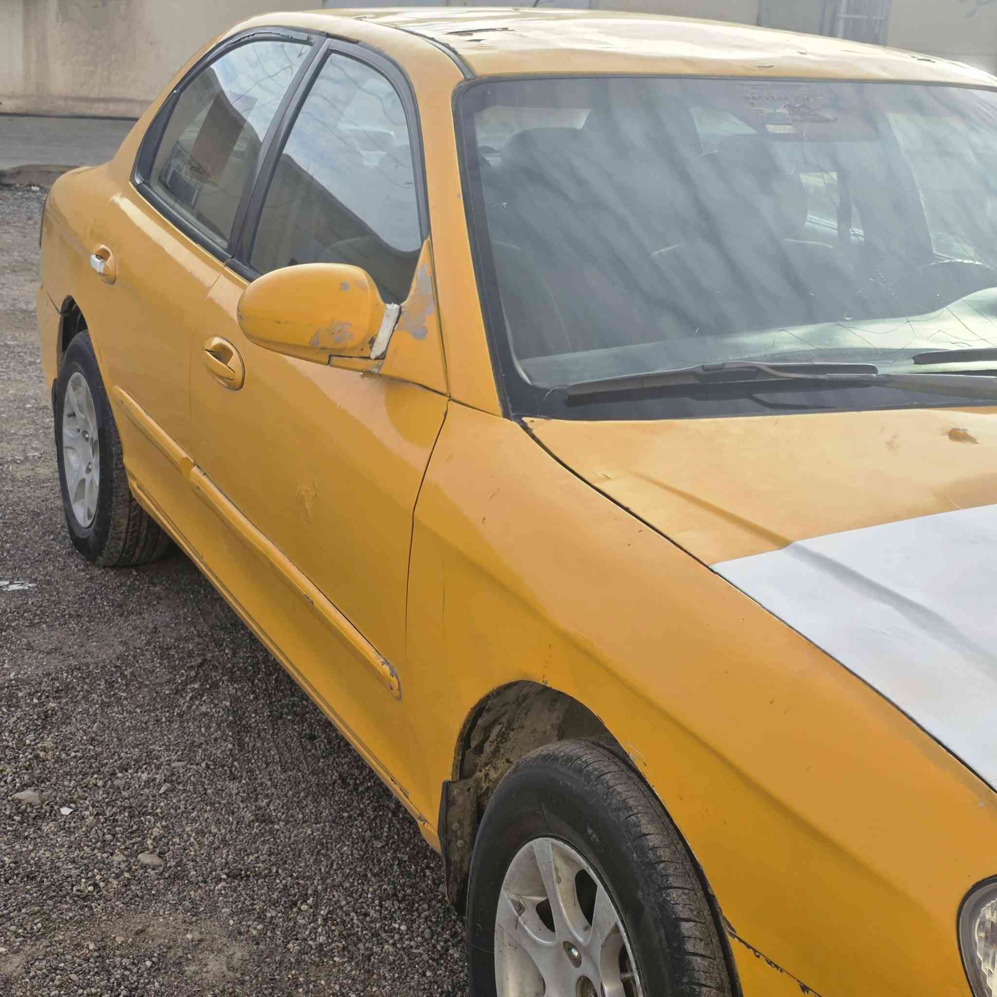 السلام عليكم سوناته ٢٠٠٣ للبيع سياره أدوات السعر ١٥ وبيها مجال ***********
