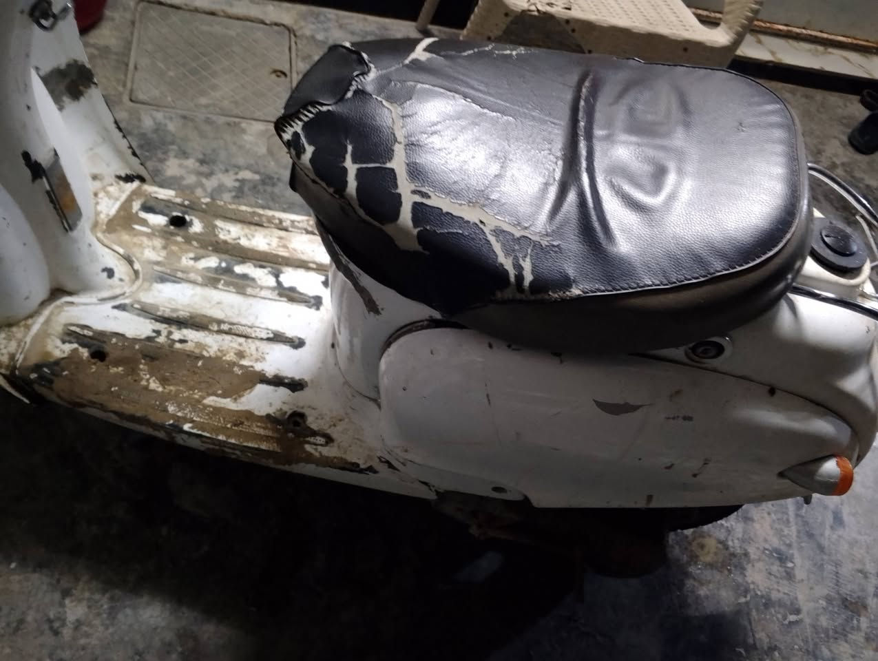 للبيع
***********
