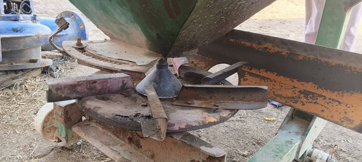 ناثره للبيع عنوان واسط ***********
