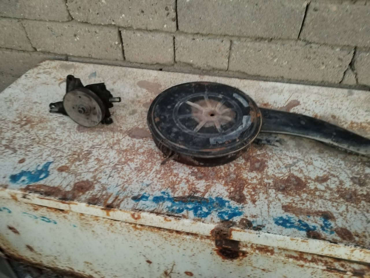 السلام عليكم شوته نيسان وباور نيسان شرط شغل
مكانهن ناصرية
الاتصال:  ***********
