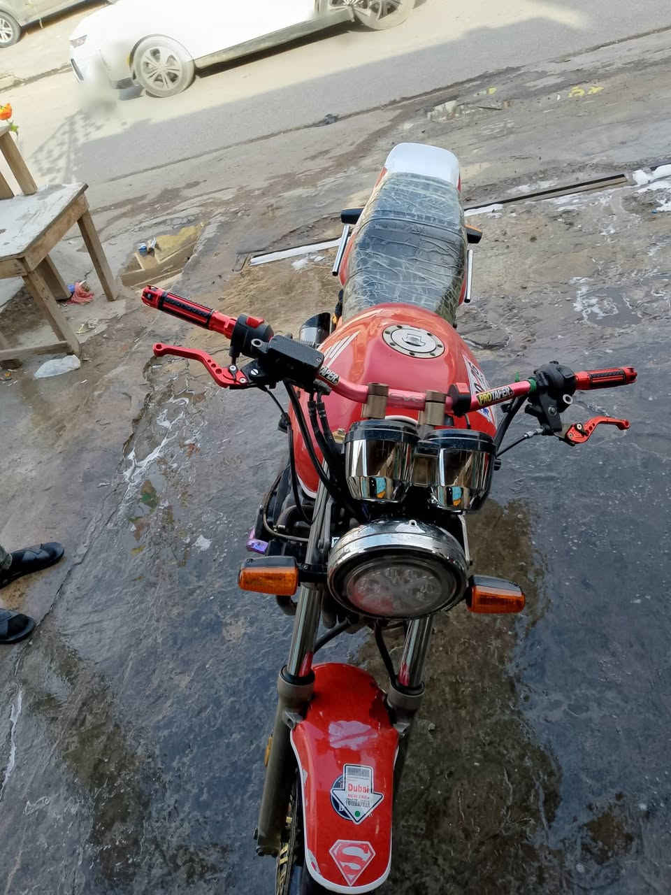 سلام عليكم دراجه سيبي فورالجيل الاول16ولف اوراق كامله كمرك مدفوع كهربائيات كله شغاله مكاني بغداد الشعب السعر 11ورقه بيه مجال حك الجيه هاذه رقمي ***********متواجد واتساب
