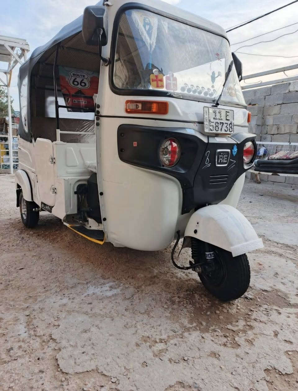 سلام عليكم تكتك للبيع موديل 2022 شهر ۸ معمر بس دوس ومكينه بوشه و بستم ولباقي بلادي مكاني مدينة الصدر رقم *********** الهاتف
