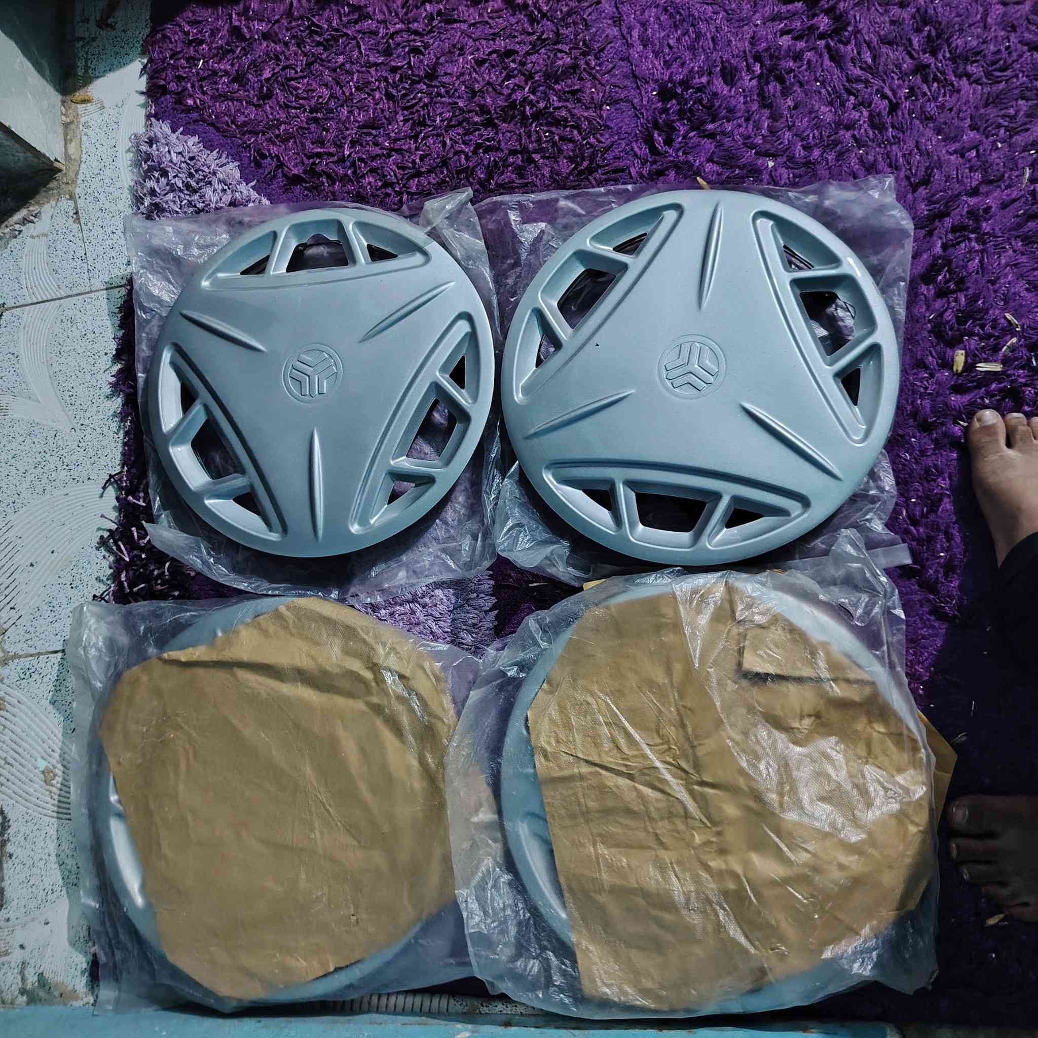 السلام عليكم ورحمة الله وبركاته شباب كبات سايب للبيع سعر 30 وبيهن مجال الله شاهد عليه وعلى رزقي هذني مال وكاله مو تجاريات للتواصل واتساب ***********
