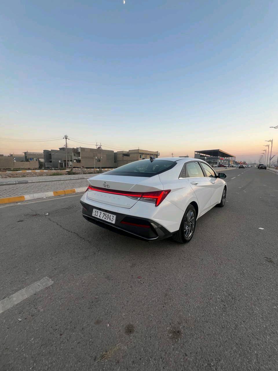 النترا هايبرد 2024
 السعر 150
ماشيه 55
بجم كبس 
تبديل بابين نفس اللون وصبغ الدوسه 
بصمه
رادار 
شاشه تبريد منفصل 
تحديد مسار 
مانع انزلاق 
3 انظمه قياده 
سايد بريك دكمه 
تبريد قطعتين 
اشاير بلمرايه 