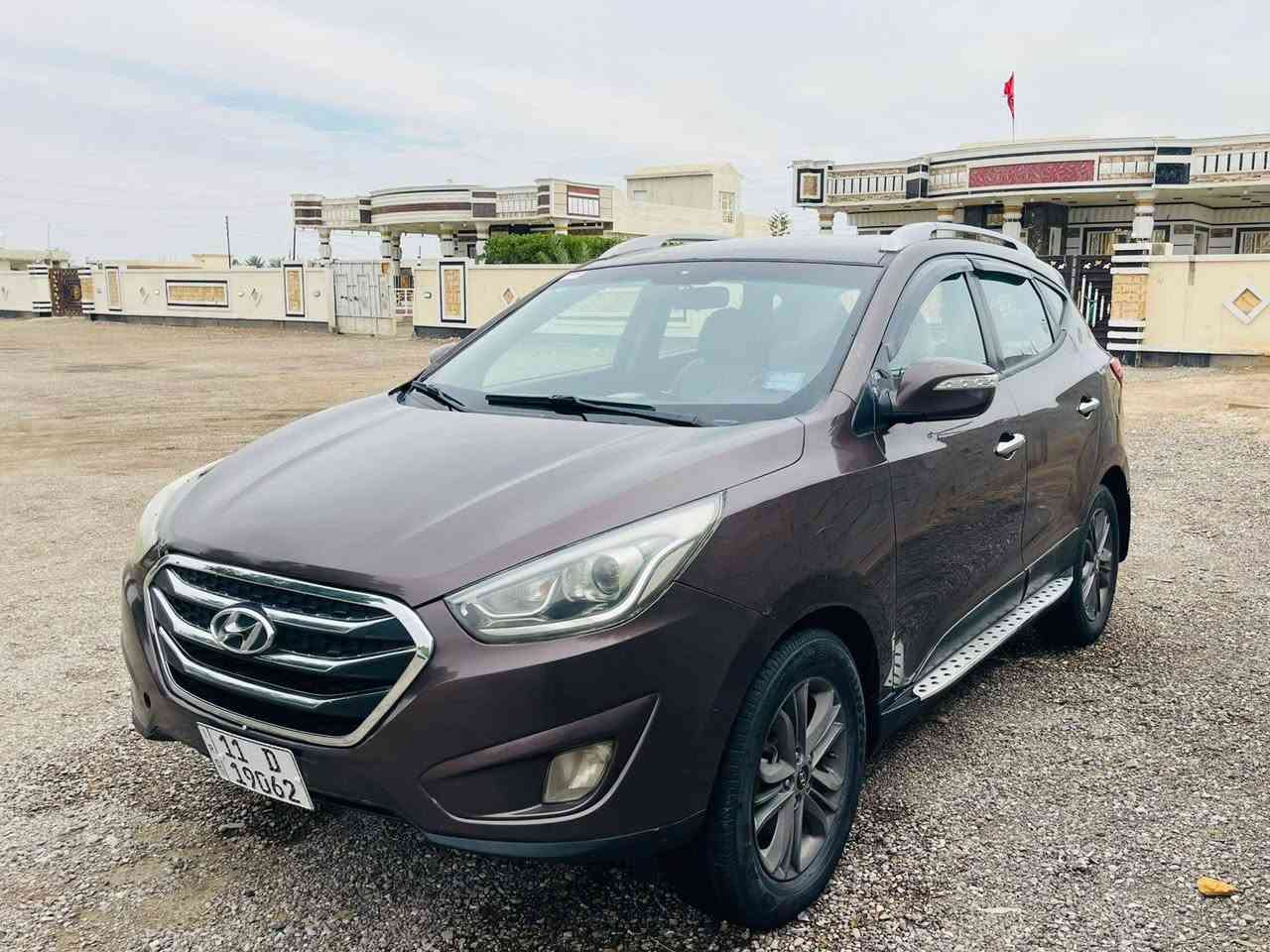 توسان موديل 2015 رقم بغداد نكليزي تحويل مباشر وارد خليجي
مكينه 2000 كير مكفول 

صدر امامي وخلفي جديد تخم تاير جديد 

كهربائيات مكفوله حداديه نضيفه دواخل نضيفه 

مدوشمه عام نص مواصفات بيها 

بيها جاملق خلفي باب صبغ 

العنوان تقاطع نهروان جسر ديالى جديد 

السعر 135 بيها مجال شي قليل 

التصال *********** ***********
