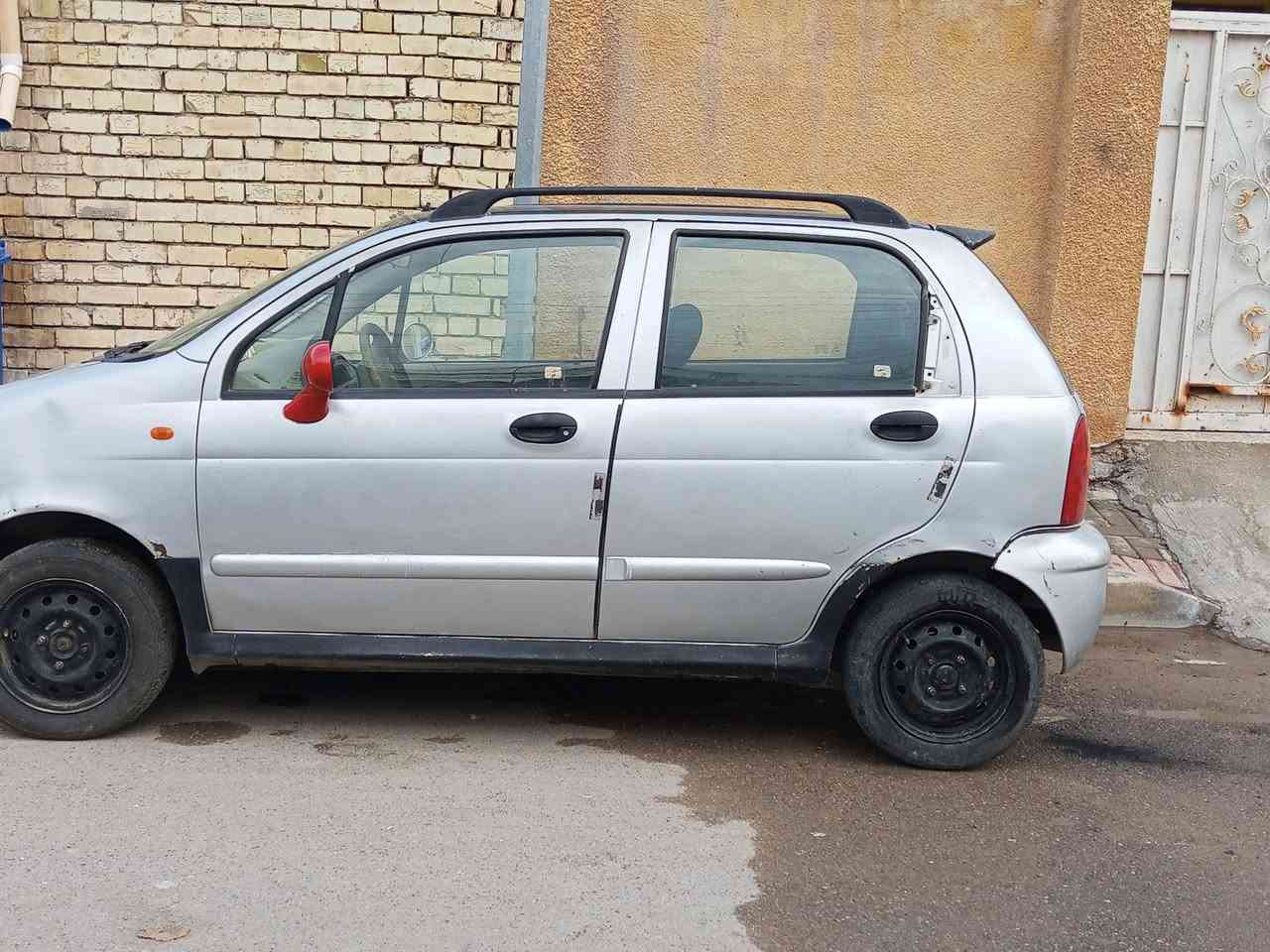 السلام عليكم هاي سياره للبيع بيتنا ببغداد سعر 25 ورقه ***********
