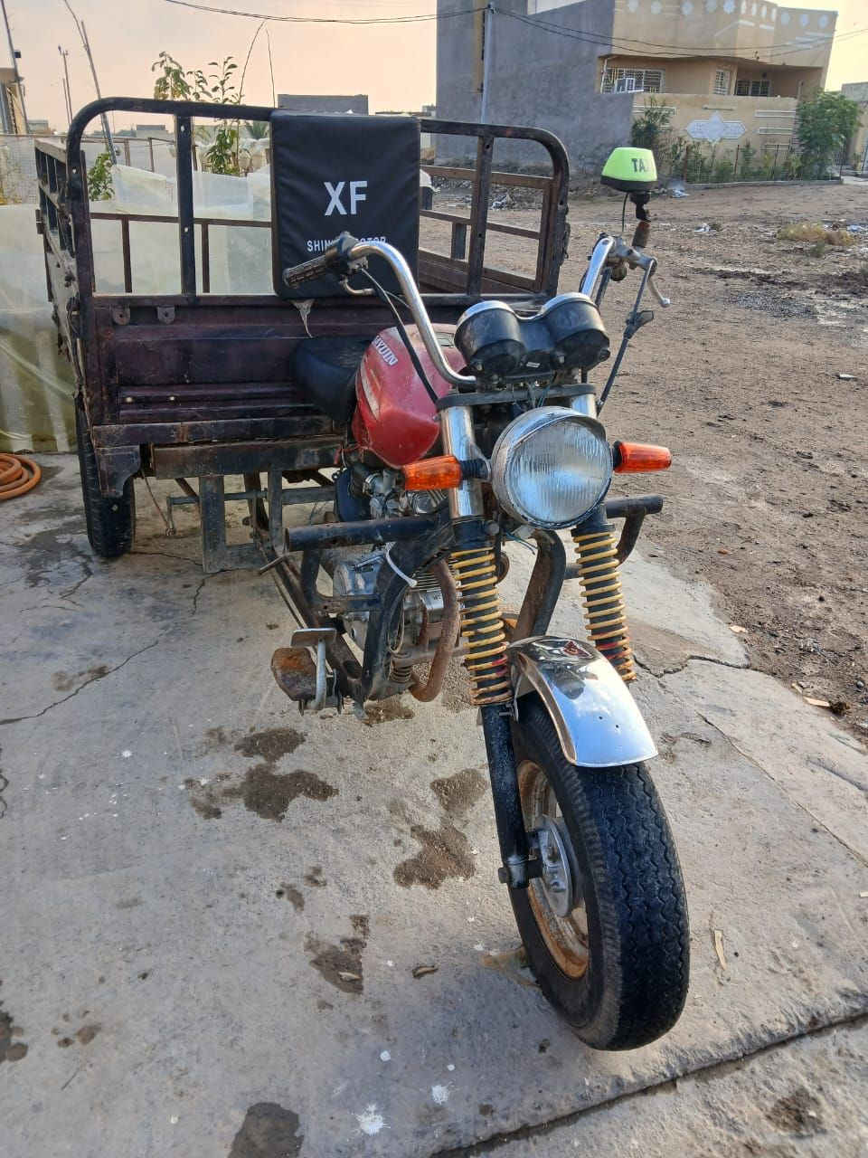 للبيع السعر 500بيه مجال بغداد التاجي ***********
