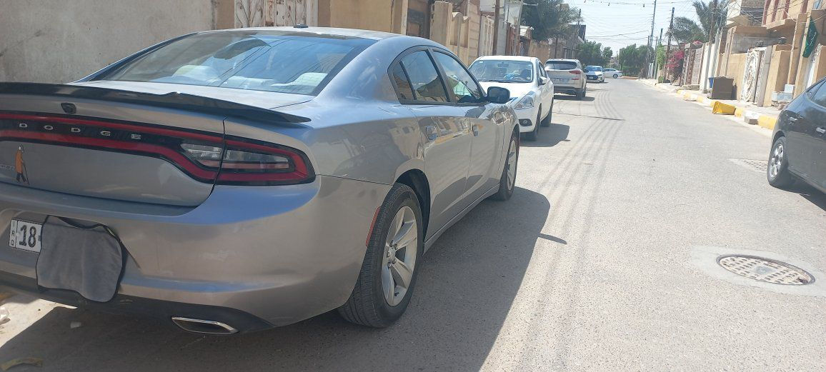 سلام عليكم جارجر موديل 15 محرك 3600 مبدل جديد تخم تاير جديد موصفات عاديه سونار بالمنشور حداديه 80٪ سعر 170 اذا اكو مراوس بحدث مكانها كربلاء


**إذا كنت صاحب هذا الإعلان وتريد حذفه لأي سبب، رجاءا أرسل رسالة إلى الدعم الفني**