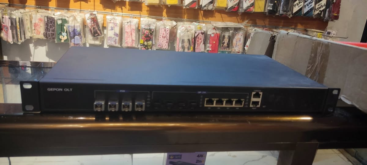 جيبون اولتي 8 بورت sfp و4utpومدخل سستم ومدخل كونسل 512يوزر 10كيكا جديد ممستخدم بكارتونه هاي تفاصيله معرف سعره بل سوك مشتري من زمان السعر 300$وبي مجال مكاني موصل ادزه توصيل تفحصه كدامك يله تدفع فلوسه جهاز ممستخدمم
***********

***********
