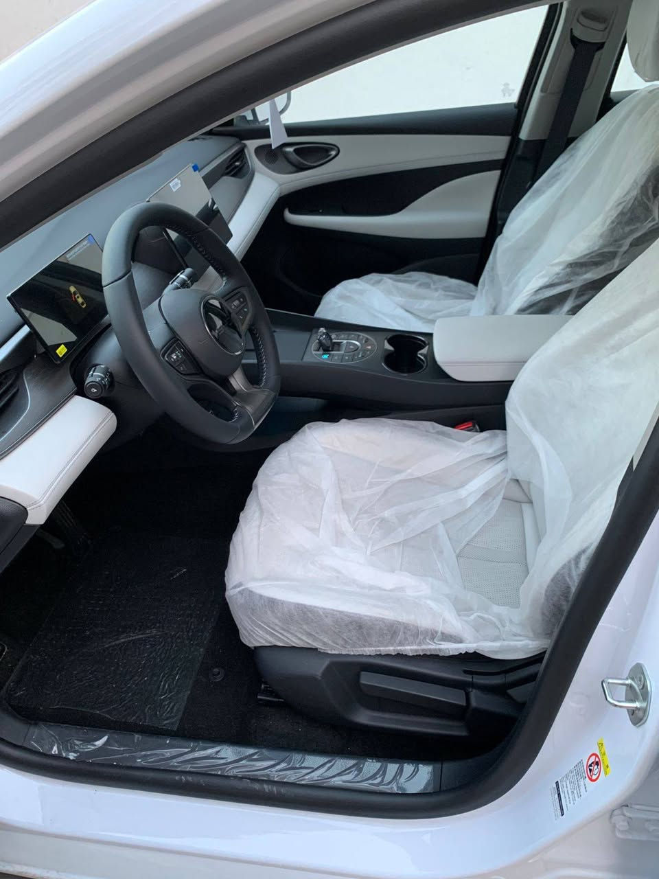 Byd سيل 5 مكفوله كفاله عامه ماشيه 5000 للمراوس مع جالنجر 15 وفوك اهم شي نضيفه مو مهجومه العنده يدزلي خاصه


**إذا كنت صاحب هذا الإعلان وتريد حذفه لأي سبب، رجاءا أرسل رسالة إلى الدعم الفني**