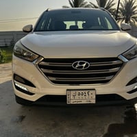 توسان 2018 خليجي للبيع موصفات عادية الكاصد  مرايات شفط  تبريد قطعتين  ...