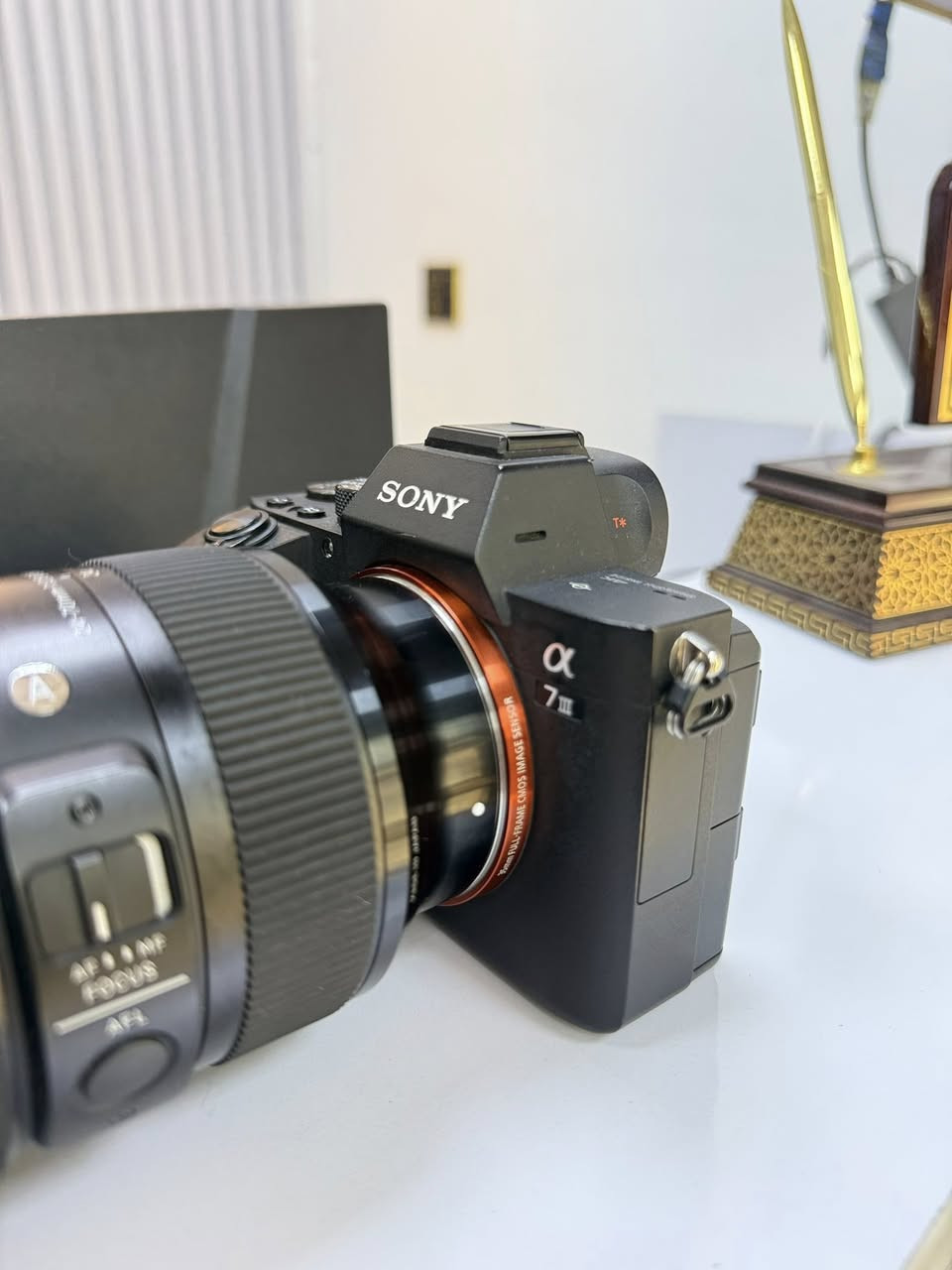 📸 للبيع كاميرا Sony A7 Mark III
🔹 العدسة: Sigma 24-70
🔹 الحالة: نظيفة جدًا (98% – 99%)
🔹 الشتر: 5000 فقط
🔹 الاستخدام خفيف، وما بيها أي مشاكل
🔹 التصوير والفيديو بحالة ممتازة

💰 السعر: 2,400,000 دينار
📍 البيع جدي، والفحص متاح
📩 للاستفسار الخاص مفتوح
***********  العنوان بغداد
