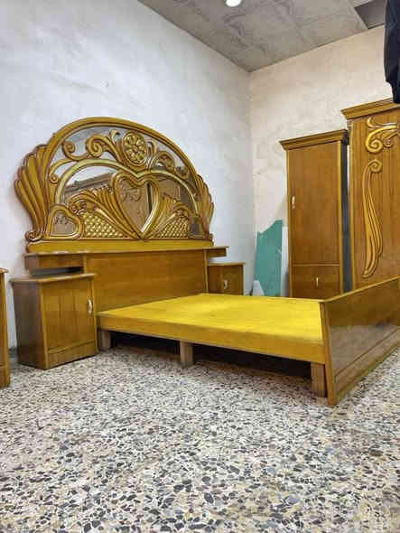 غرفه ام الخمسه صاج مستخدمه نضيفه سعر 580 واصل داخل بغداد واتساب ***********
