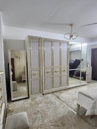 غرفة نور • بغداد