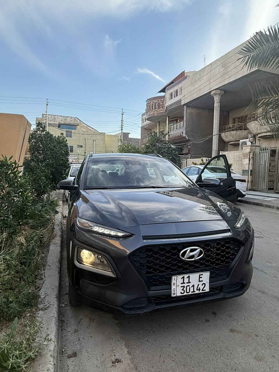 هونداي كونا للبيع فقط
موديل 2021
رقم بغداد وارد امريكي
محرك 2000 دوش
كير AT
بصمة تشغيل وابواب

رادار جانبي وخلفي اشارات بالمري ومراقبة النقطة العمياء شاشة كار بلي توقف ذاتي تحكمات ستيرن داخل اسود 
تدفئة كشنات مانع انحدار نظامين قيادة سبورت وعادي
لايتات لد نهارية
تحديد مسار صدر وتايرات نظيفات 
ماشية 54 الف ميل فقط
حادثهة مثل ما موضح بالصور بنيد ودعامية 
ايرباك ستيرن فقط
السيارة ما بيهة اي صبغ
سيارة نظيفة وما ناقصهة ايشي 
السعر 130 ورقة وبيهة مجال بسيط
الاتصال على الرقم ***********

