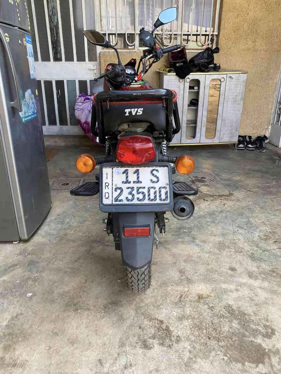 السلام عليكم دراجة خمسة كير TVS هندي دراجة نضيفة رقم بغداد مشروع وطني دراجة بكركوك السعر مليون وثمانمية التصال رقم ***********
