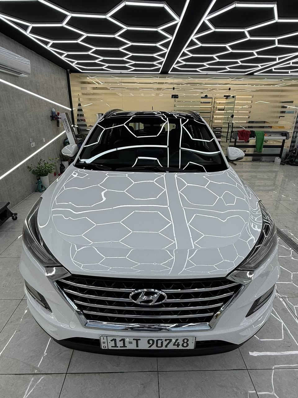 السلام عليكم توكسان  2019

رقم بغداد 

ماشيه 136 كم حقيقي

موصفات الكاصد فول 1/1

بانوراما

خمس عدسات

كشنات اثنين كهرباء 

داخل جلد 

كامره 

شاشه 

وحساسات 

مكفوله عدا الدعامية الامامية صبغ 

مكاني بغداد معارض البياع الشارع الوسط معرض سيدار 

للاستفسار
***********
