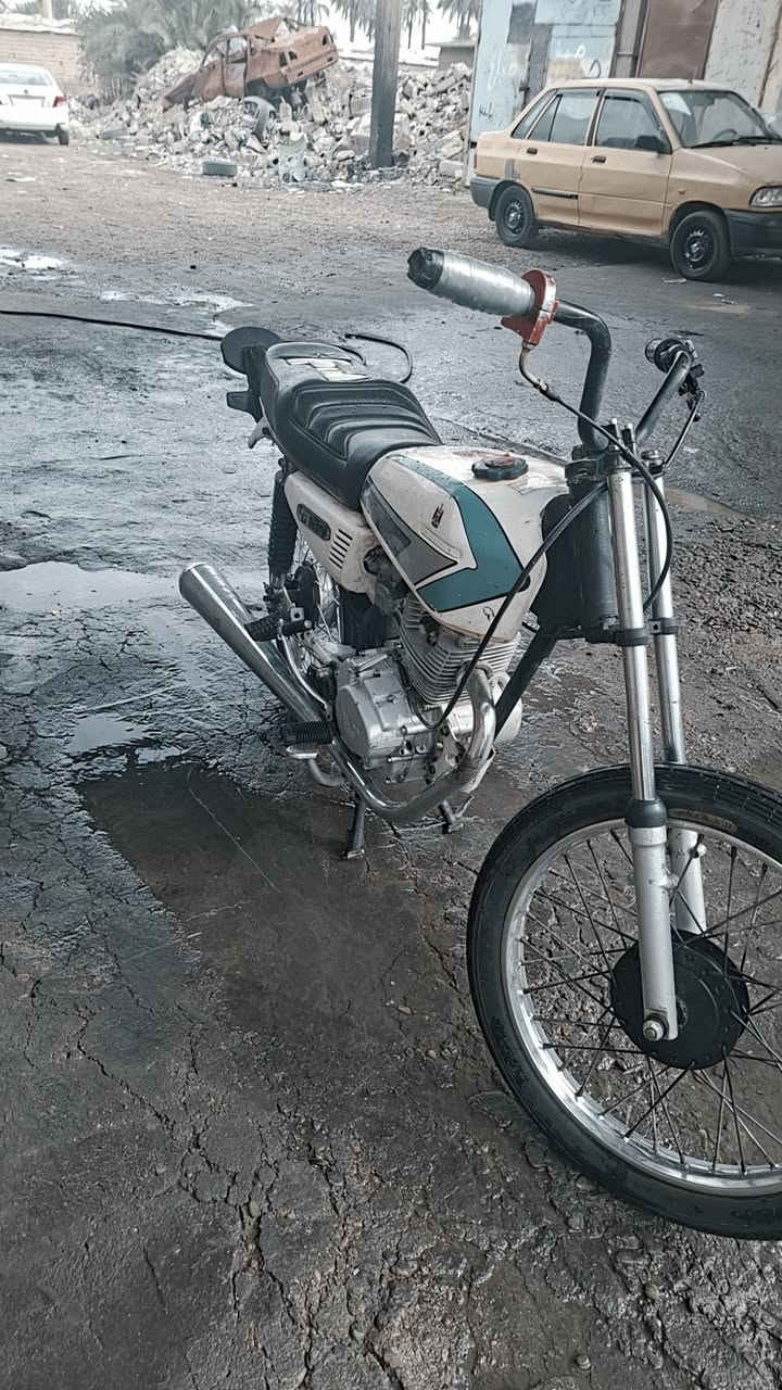 ايراني مال لعب للبيع سعر 350 وبيها مجال اي ستفسار هنا***********
